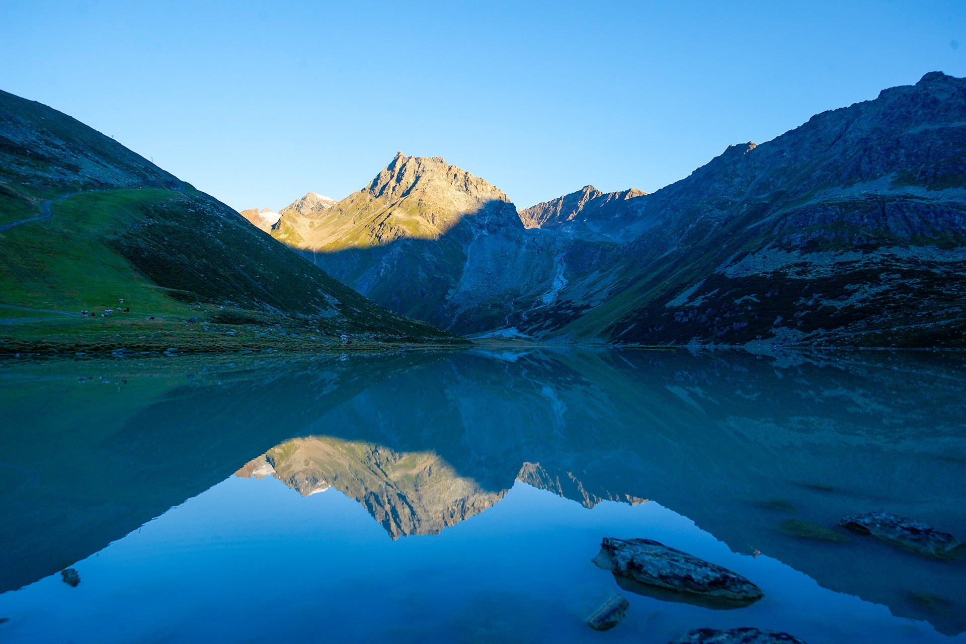 Blick auf den Rifflsee am Pitztaler Gletscher